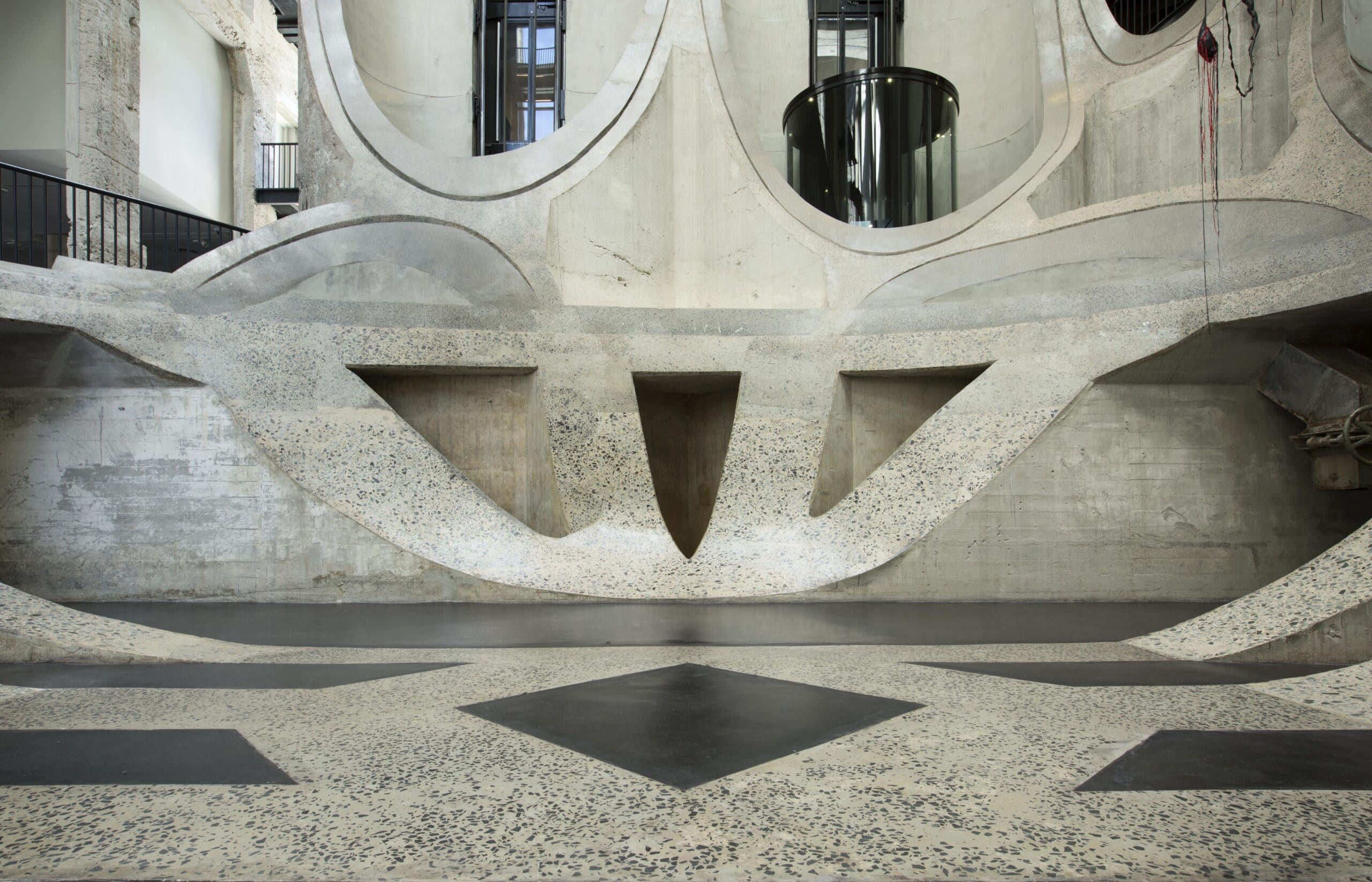 Museum Highlights Tour